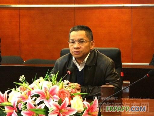 聚焦兩會：新能源汽車產業該何去何從